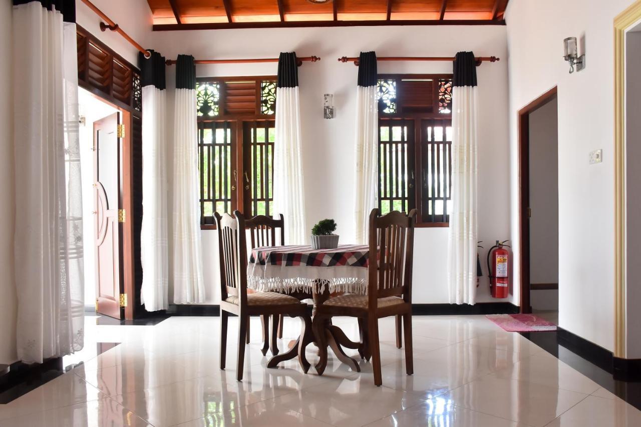 Villa De White Sambur هيكادوفا المظهر الخارجي الصورة