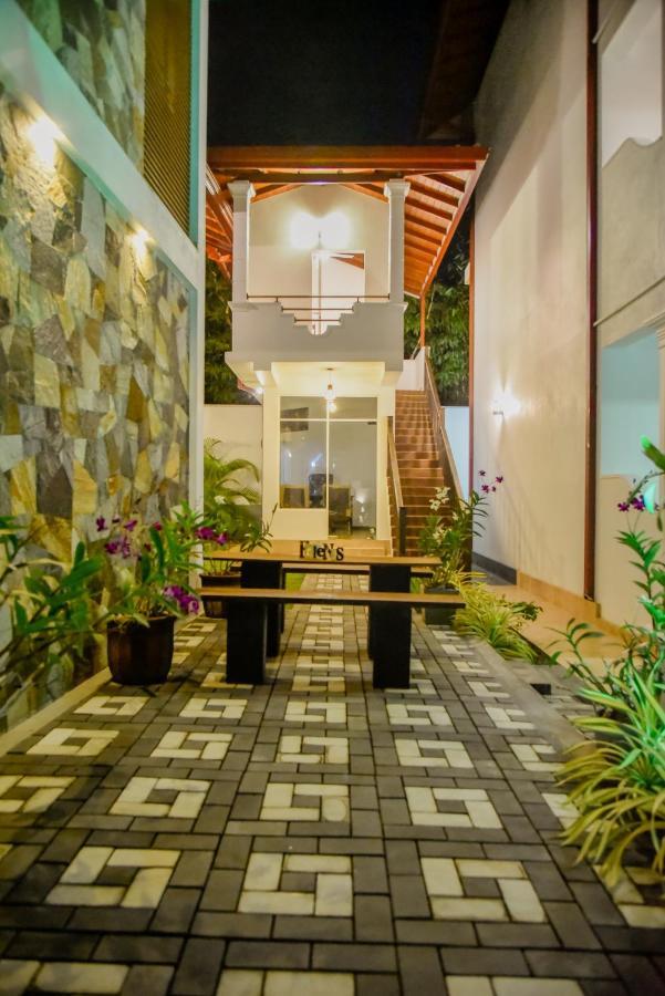 Villa De White Sambur هيكادوفا المظهر الخارجي الصورة